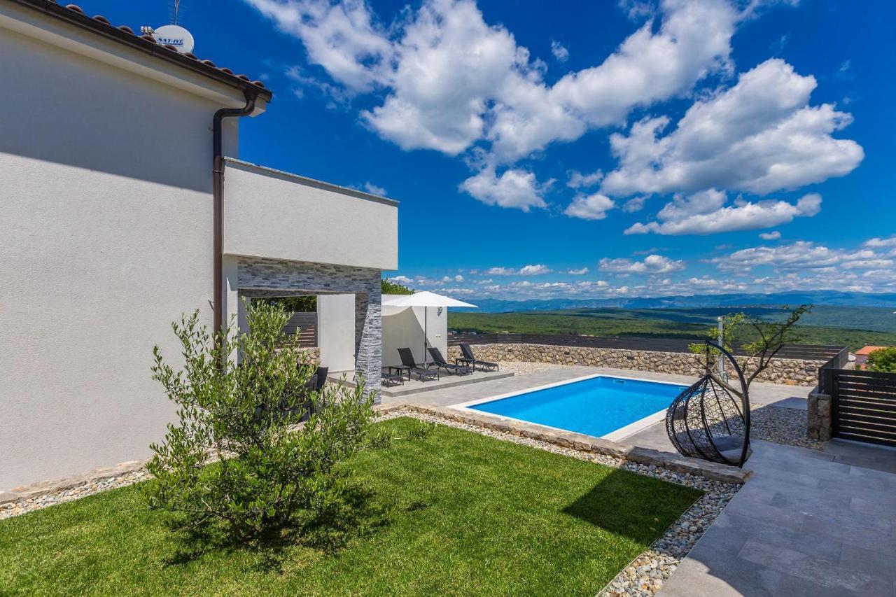 Holiday House San Michele Vrh  Exterior photo